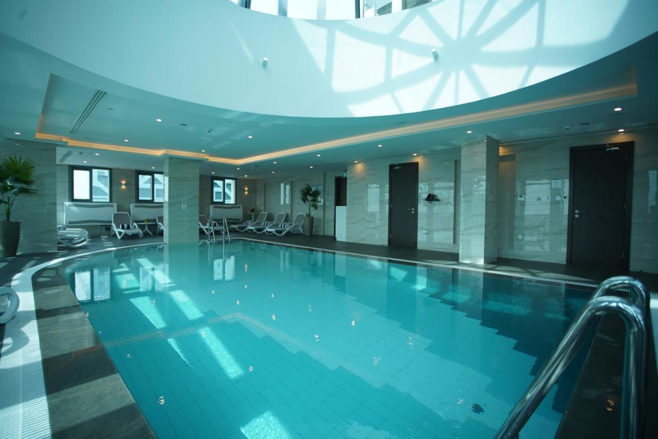 C - Hotel And Suites Ad Dawhah Esterno foto