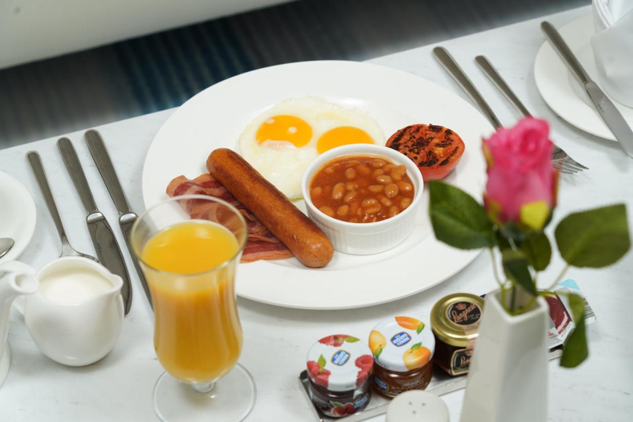 C - Hotel And Suites Ad Dawhah Esterno foto