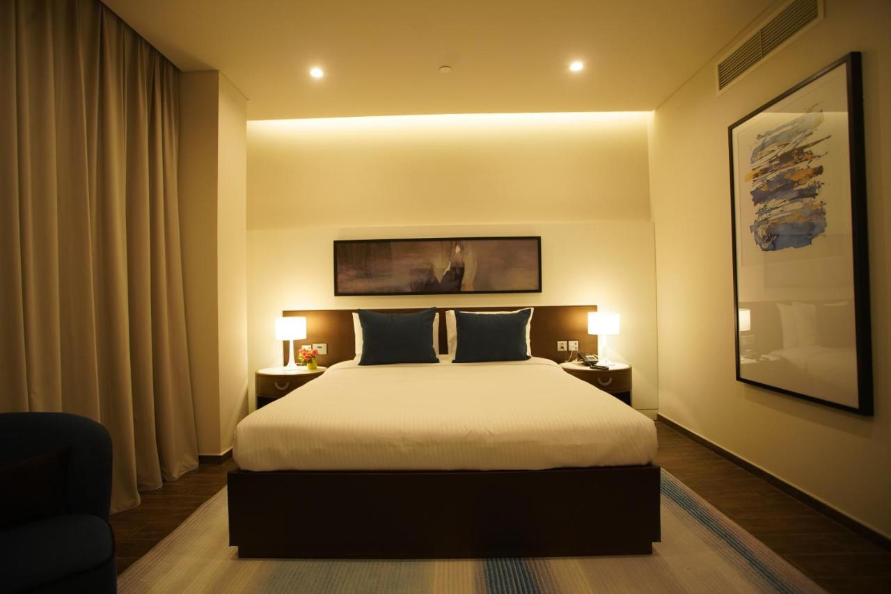 C - Hotel And Suites Ad Dawhah Esterno foto